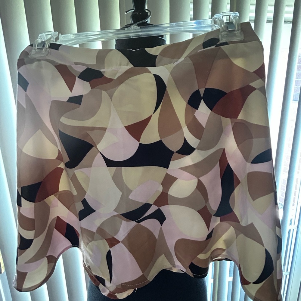 Forever 21 Tan and Pink Asymmetrical Skater Skirt